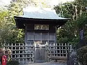 旧吉田茂邸内にある七賢堂