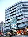 「嵐電」ロゴ使用前の駅ビル(2006年3月)