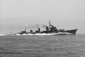 終末公試で全力運転中の「島風」(1943年5月5日)#写真日本の軍艦第11巻p.139
