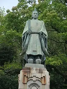 島津斉彬像（照国神社）