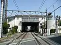 隣接する踏切から（2012年4月）