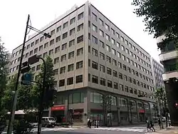 本社が入居する新日石ビルヂング(東京都千代田区)