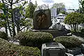 1番線ホームに設置された道祖神(2008年5月)