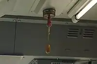 乗務員室内の引き紐（JR東日本E233系電車）