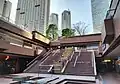 地下1階の吹き抜け
