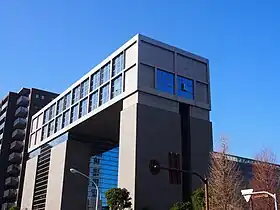 新宿コズミックセンター