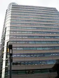新宿ファーストウエスト（2003年）