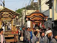 山車同士のすれ違い