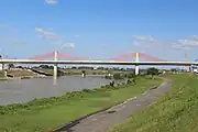 名古屋市と清須市の市境にある赤とんぼ橋。左側が清須市で右側が名古屋市西区。
