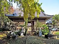 御神門兼神楽殿