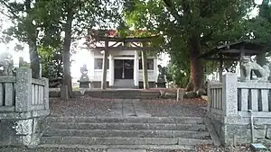 城址と伝わる篠原神社