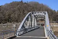 中央のトラス部
