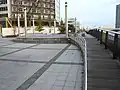 デッキ広場