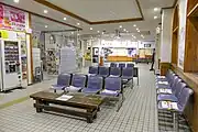 待合室内観（2021年9月）
