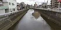 汐入川(新開橋付近、左:藤崎、右:原)