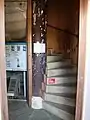 灯台内部
