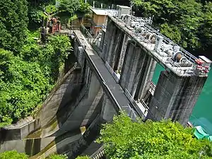 白丸ダム