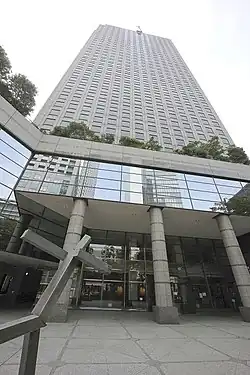 (独)工業所有権情報・研修館の本部が入居する城山トラストタワー