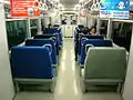 5601編成の車内。この編成のみ、集団見合い式のクロスシート配置になっている。