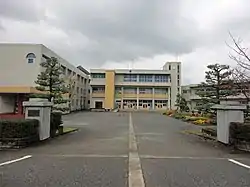 砺波市立庄東小学校