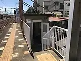 八瀬比叡山口・鞍馬方面ホーム南端にあるトイレ(2020年5月)