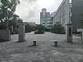 正門