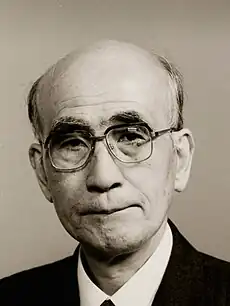 日本学士院により公表された肖像写真