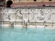 ガイアの泉の中間部。