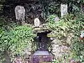 杓子谷の地蔵と湧水