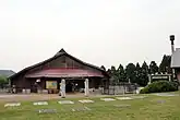 小動物舎と動物ふれあい広場への入口