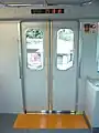 5607編成の扉周り。
