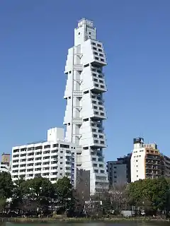 ソフィテル東京。2007年解体。