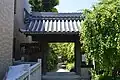 東山門