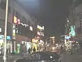 烏山空軍基地の「ゲート外 (Outside the gate) と称される一帯。