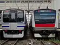 E233系の京葉線直通（右）とE217系の総武快速線直通（左）