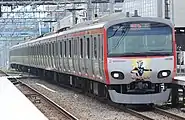 「帰ってきたウルトラヒーロー号」（2014年6月16日、瀬谷駅）