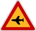 飛行機注意