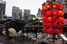 西門紅樓 南広場（ゲイタウン）