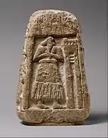 ウシュムガルの碑（英語版）。前2900年-前2700年頃。恐らくウンマから発見。