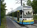 超低床電車のSN2001形（2007年撮影）