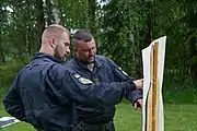 目立ちにくい色の戦車兵用ツナギ（ウクライナ）