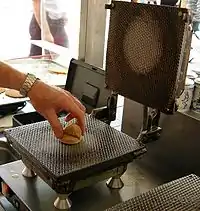 ストロープワッフル用アイロン