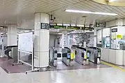 東改札口（2022年1月）