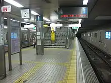 四つ橋線プラットホーム