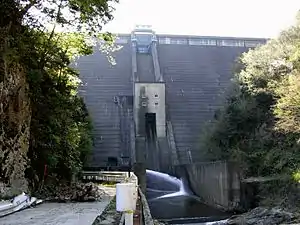 菅沢ダム下より