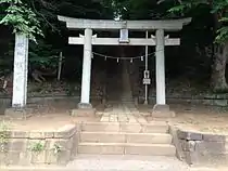 正面（南側）の鳥居