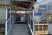 自由通路西口(2020年5月)