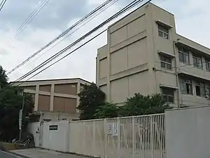 吹田市立豊津中学校