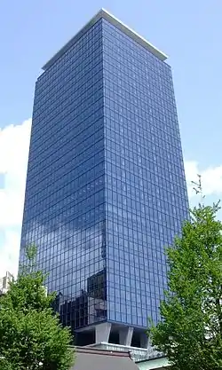 住友不動産西新宿ビル（プラティーヌ西新宿）（2009年）