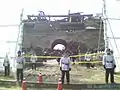 警備中の警官 （2008年2月11日）